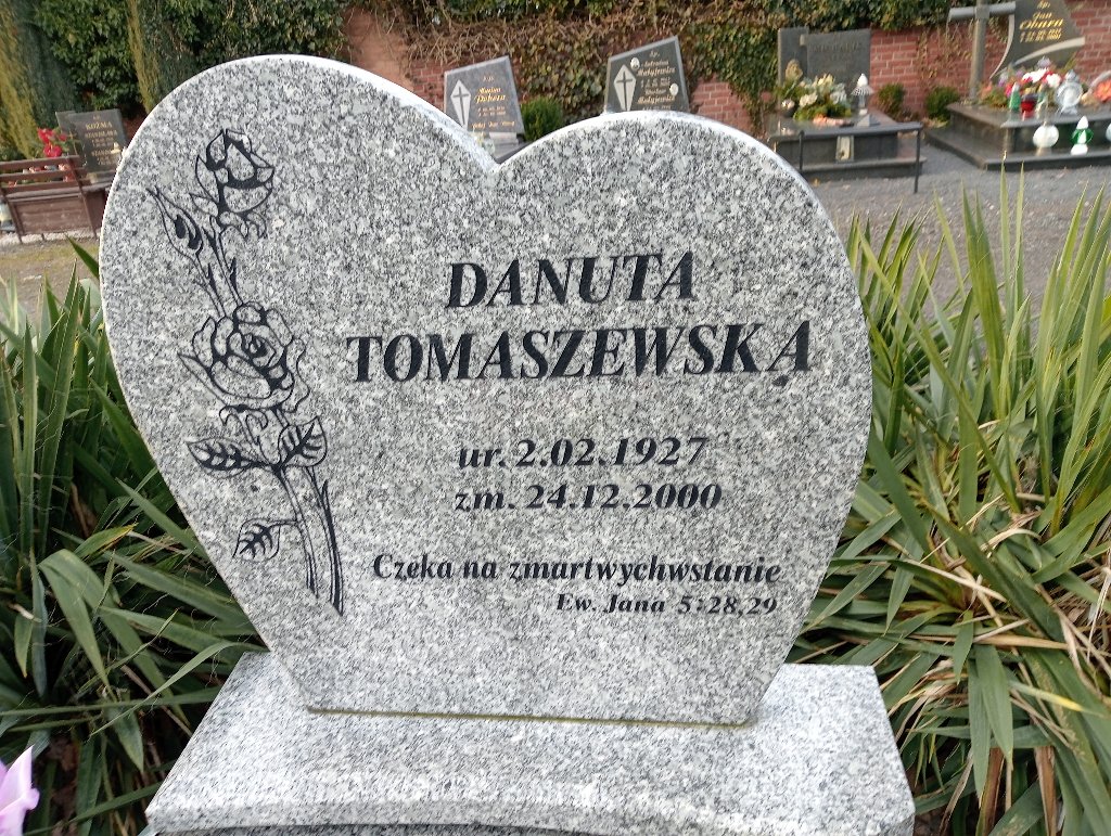 Danuta Tomaszewska 1927 Olszyna - Grobonet - Wyszukiwarka osób pochowanych