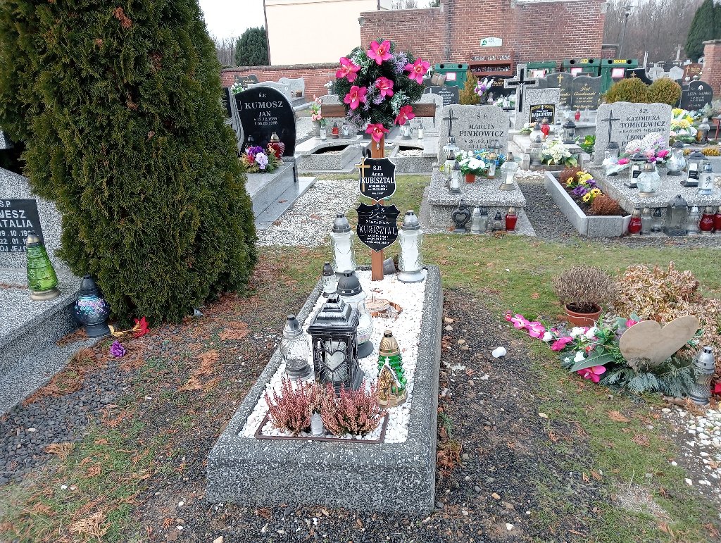 Grób Anna Kubisztal