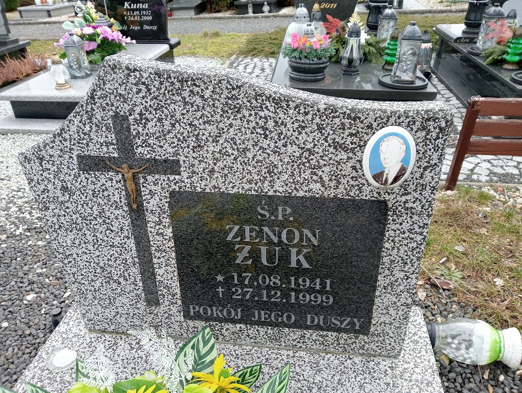 Zenon Żuk 1941 Olszyna - Grobonet - Wyszukiwarka osób pochowanych
