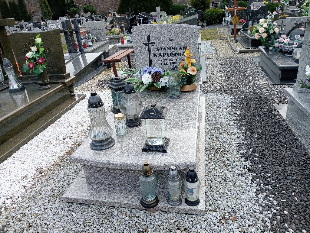 Grób Stanisław Kapuśniak